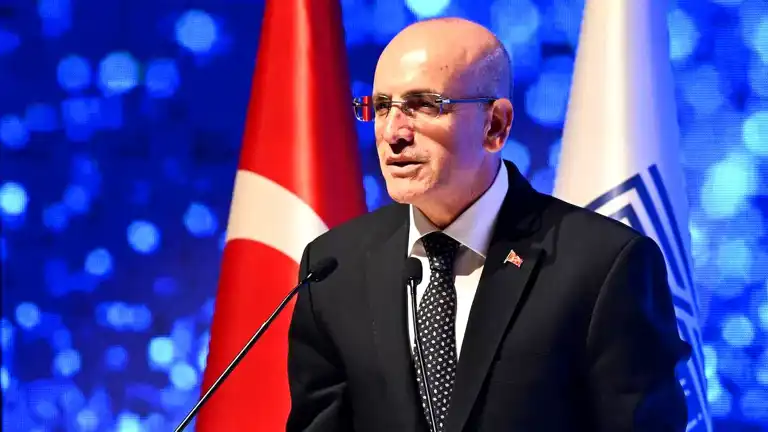 Şimşek, New York'ta 4 Trilyon Dolarlık Yatırımcıyla Buluştu